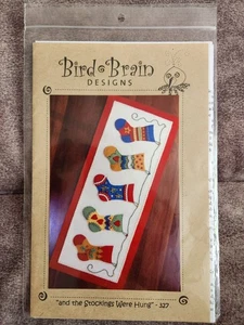Bird Brain Designs #327 the Stockings Were Hung - Woolfelt Applique Table Runner - Picture 1 of 2