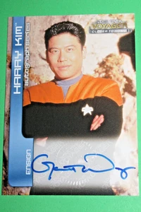 STAR TREK VOYAGER CLOSER TO HOME Garrett Wang A9 AUTOGRAPH CARD Ensign Harry Kim - Picture 1 of 6