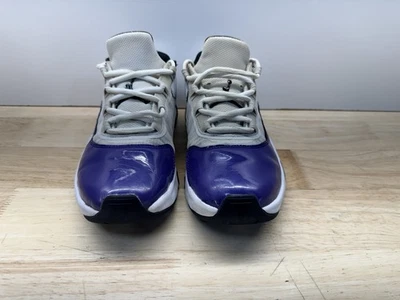 Kid's Jordan 11 см футов низкий белый/черное поле фиолетовый (CZ0907 105) -6Y - Изображение 1 из 4
