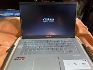 Computer Laptop Asus Vivobook - Foto 1 di 9