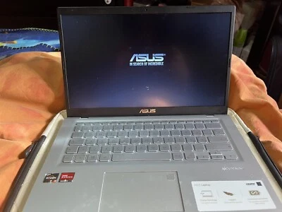 Computer Laptop Asus Vivobook  - Immagine 1 di 4