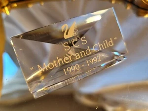 Placa de título de madre e hijo de cristal Swarovski CSC SIN CAJA p8 - Imagen 1 de 2