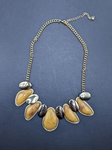 Vintage Avon BROWN & GOLD Oval Statement NECKLACE ~ 18" - Picture 1 of 2