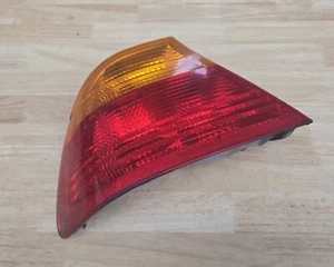 OEM BMW 3-Series E46 Driver Taillight Genuine 00-05 325i 330i 325ci 8364725 LH - Picture 1 of 6