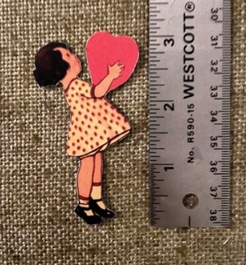 U Choose Vintage Girl In Dotted Dress Holds Heart Valentine Cardstock Decoration - Picture 1 of 11