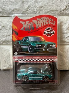 Hot Wheels RLC Red Line Club 1968 Custom Plymouth Barracuda Green - Picture 1 of 15