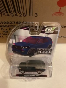 Greenlight Showroom Floor 2024 Ford Explorer STONE BLUE - Picture 1 of 1