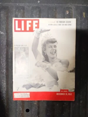 Life Magazine December 15, 1952 Polish Girl Becomes Queen - Image 1 of 2