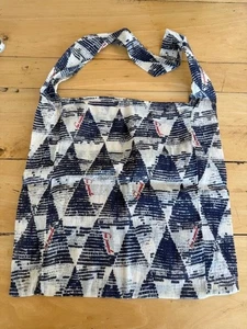 Free People Linen Navy whiteGeometric Shoulder Bag Shopping Tote 15" x 15" - Picture 1 of 5
