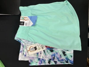 Women’s 2 Piece Short & Tank Set NWT  - Picture 1 of 5