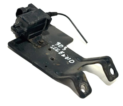 1993 GMC CHEVY C/K 1500 2500 3500 305 V8 ENGINE SOLENOID BRACKET MOUNT OEM - Image 1 of 4