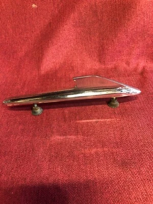 Mercury Comet Caliente Cyclone 202 404 1964 capó adorno con hardware Foto 1 de 3