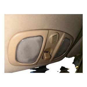 2002-2007 Saturn Vue/Equinox/Torrent Front Dome Roof Light Lens W/ Sun Roof - Picture 1 of 1