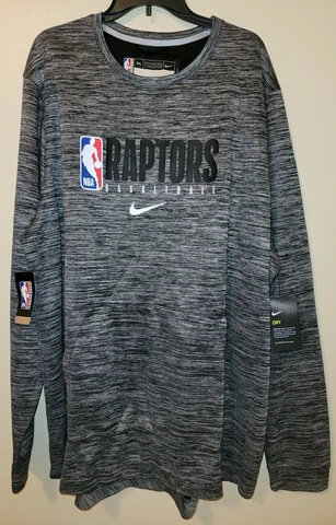 NBA Authentic NIKE DRI-FIT ENGINEERED Raptors Basketball On Court Sweatshirt NWT Cover