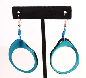 TÜRKIS Ohr "IBARRA" Taguanuss Bio - Handarbeit   - Bild 1 von 1