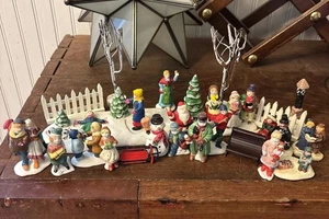 VTG Porcelain Village Figurines Assorted Lot Christmas Lemax And Unbranded READ - Picture 1 of 24