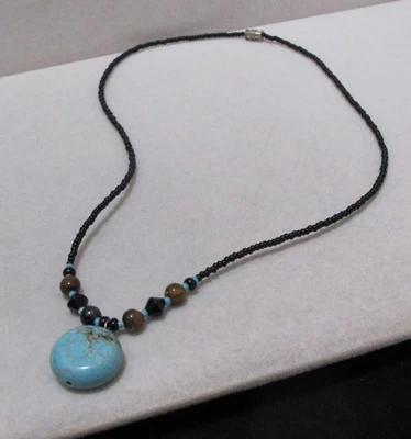 Howlite Turquesa? "Collar colgante de disco ojo de tigre negro semilla cuentas 18-3/4""" Foto 1 de 4