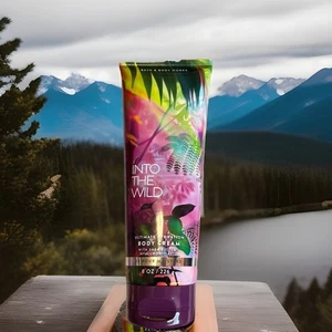 Bath & Body Works ~ 8 oz ~ 24 horas Crema corporal ~ Into the Wild ~ Envío gratuito - Imagen 1 de 1