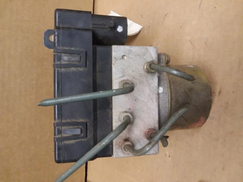 ABS BRAKE PUMP MODULE 1997-2000 97-00 MERCURY MONTERO WORKS GREAT! - Image 1 of 2