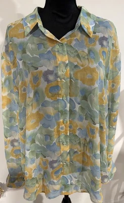 Blusa transparente con estampado floral Nova de moda para mujer talla grande 2X Foto 1 de 4