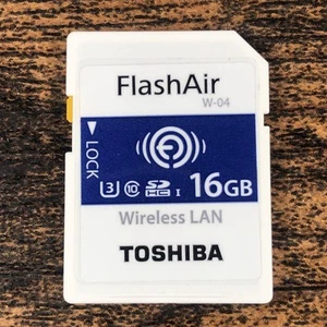 Toshiba Wireless LAN SDHC Memory Card 16GB W-04 Class10 UHS-1 Flash Air used - Picture 1 of 2