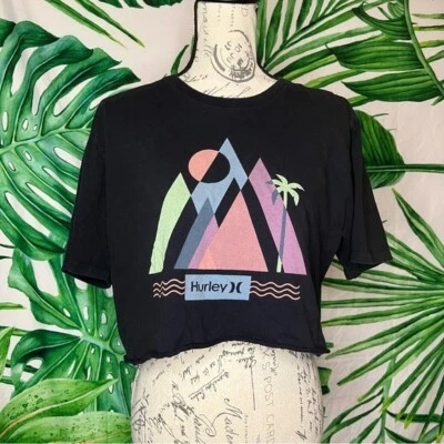 Camiseta de Primavera Hurley Para Mujer Mediana Negra Geométrica Estilo Retro Gráfica Recortada Foto 1 de 4