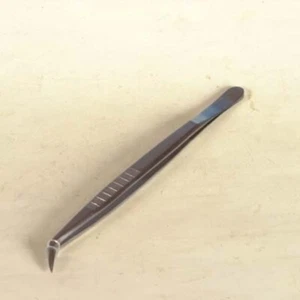 隆光印 本職用ステンレス製ピンセット(曲) 190mm - Picture 1 of 1