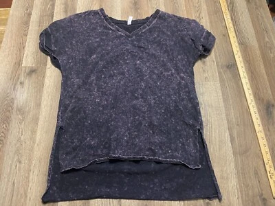 Camisa Zenana Outfitters, Para Mujer Talla Grande, Negro Rosa, Look Playa, Cuello en V Foto 1 de 4