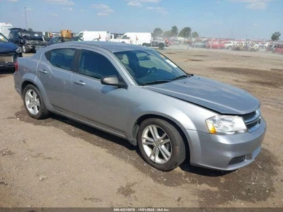 Used Driving Light fits: 2013 Dodge Avenger Fog-Driving Grade A - Image 1 of 4