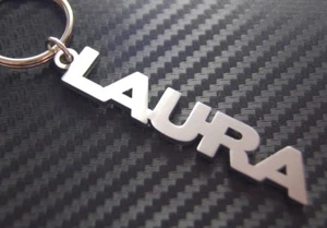 LAURA Llavero Llavero Llavero Nombre Acero Inoxidable Regalo - Imagen 1 de 1