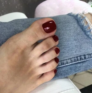 Press on Toenails Short, Square Fake Toe Nails Reusable Short Toenails Dark Red - Picture 1 of 7