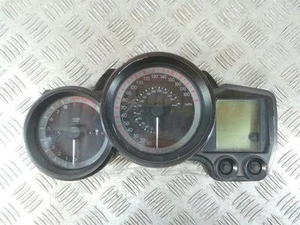 Yamaha FJR 1300 2008 ABS Clocks - Picture 1 of 6