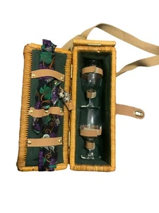 Wicker Trunk Wine Bottle Holder Vintage Picnic Wine Glass Set Napkins Cork *READ - Picture 1 of 12