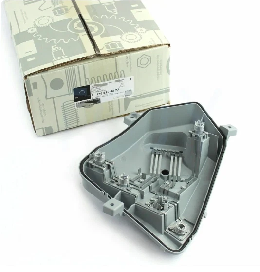 MERCEDES A klasse W176 hinten links Lampenfassung A1768200177