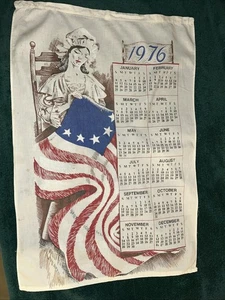 1976 Cotton Kitchen Calendar Tea Towel Betsy Ross US Flag Vintage 25X16.75" RARE - Picture 1 of 7
