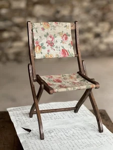 Vintage French Miniature Wooden Doll's Deckchair - Picture 1 of 5
