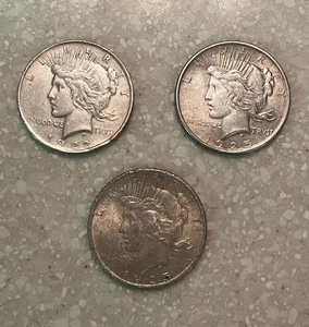 3 -  PEACE SILVER DOLLARS 90% SILVER US Dollar Silver Coins 1-1922, 2-1925 - Picture 1 of 8