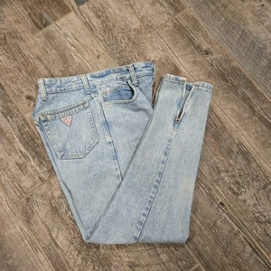 Pantalones de mezclilla Guess 1015 cintura alta cremallera cónica al tobillo para mujer 27x27 vintage real EE. UU. - Imagen 1 de 10