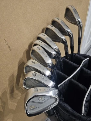 GENTS RIGHT HAND KING COBRA OVERSIZE  IRONS  - Image 1 of 4