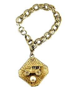 Vintage DeNicola Charm Bracelet Antique Car Motif GP Signed #173 - Picture 1 of 5