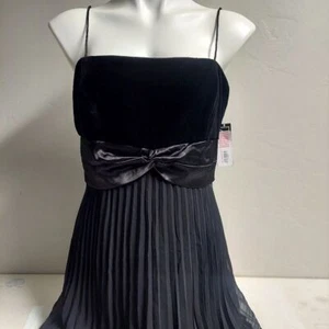 Alex Evenings schwarzes Kleid Größe 12 P Obermaterial Samt Plissee Reißverschluss hinten formell NEU - Bild 1 von 12