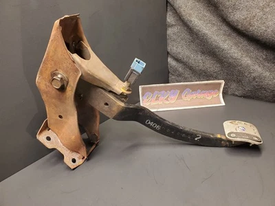 Interruptor de pedal de freno manual Nissan Skyline R32 GTR OEM BNR32 GTST GTS4 1989-1994 Foto 1 de 4