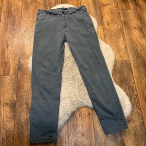 Pantalones American Eagle ajustados rectos para hombre talla 32 Extreme Flex chinos grises - Imagen 1 de 11