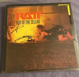 RATT 2024 "Out of the Cellar" COLORED Vinyl LP SIGNED by STEPHEN PEARCY Ltd. Ed. - Picture 1 of 11