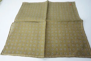 Isaia Olive Green Dainty Paisley 100% Linen Pocket Square Italy New - Picture 1 of 5