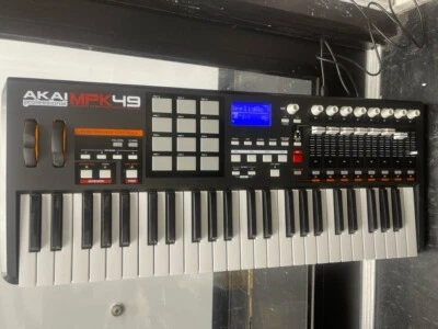AKAI PROFFESIONAL MPK49 (EZ5001279) - Image 1 of 3