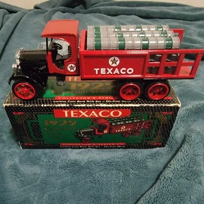 Ertl Texaco 1925 Kenworth Stake Truck Die Cast Metal Locking Bank Series 9 - Image 1 of 4