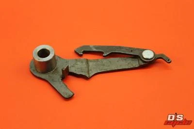 NOS HONDA CA100 CA102 CA105T GEARSHIFT ARM SELECTOR PART# 24630-001-090 - Image 1 of 4