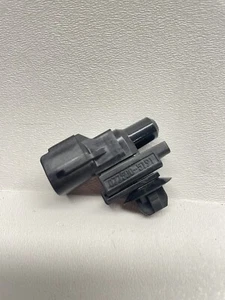 2017-2022 TOYOTA COROLLA AIR AMBIENT TEMP TEMPERATURE SENSOR 8879006010 OEM - Picture 1 of 4