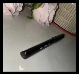 ✨BEAUTY PIE Smudgy Colour Blend Crayon Eyeshadow Pencil #Amethyst RRP £20 - Picture 1 of 1
